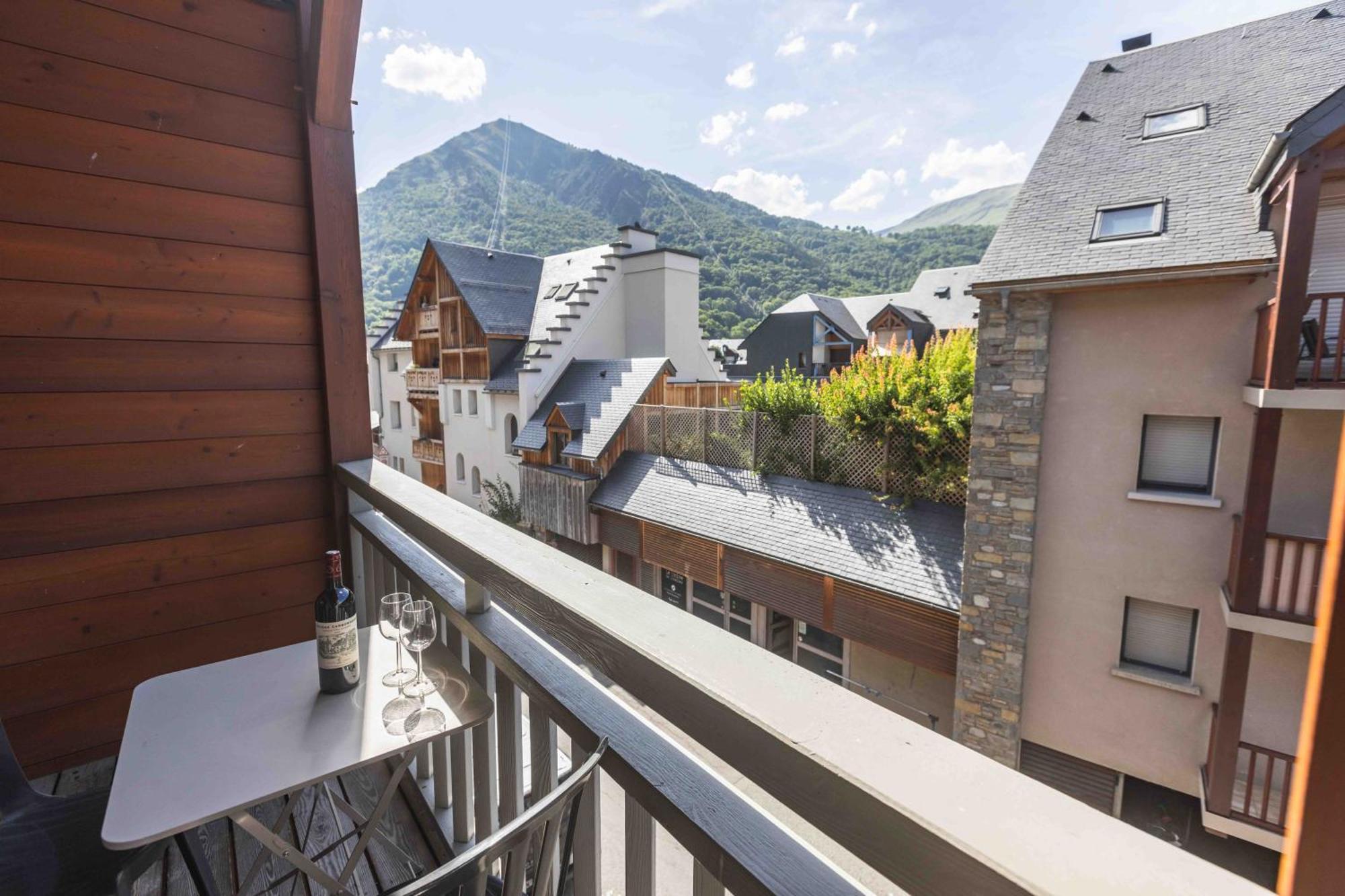 Le Rioumajou 2 - Grand T4 - Piscine - Centre St Lary Apartment Saint-Lary-Soulan Bagian luar foto