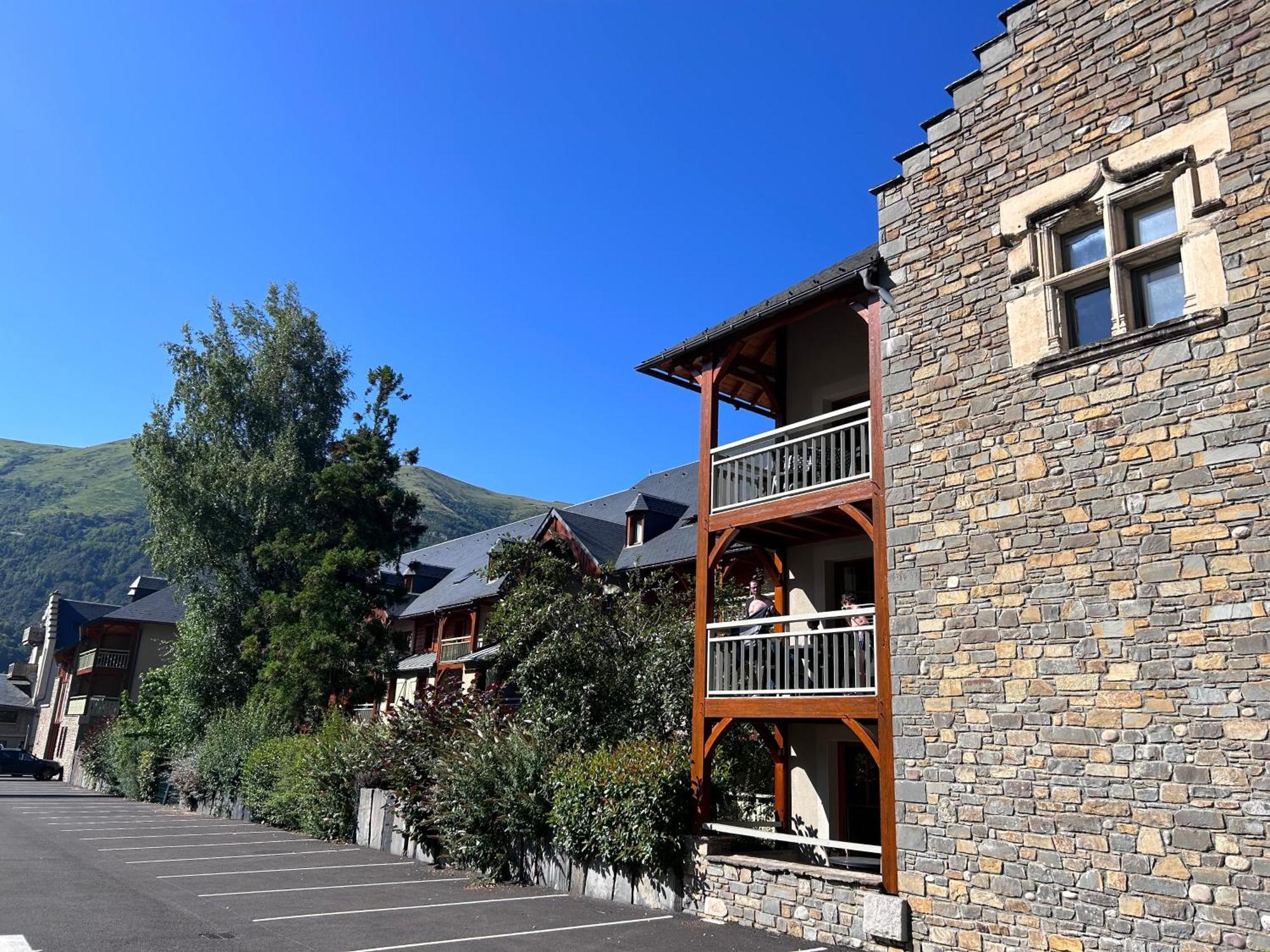 Le Rioumajou 2 - Grand T4 - Piscine - Centre St Lary Apartment Saint-Lary-Soulan Bagian luar foto